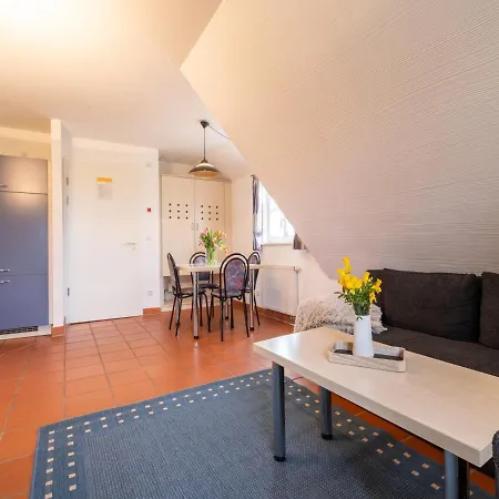 Rugana - Klassik Mit 1 Schlafzimmer D15 *